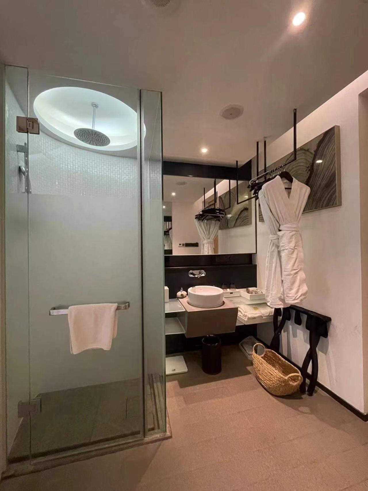 Jinshanling Great Wall Hotel 청더 외부 사진