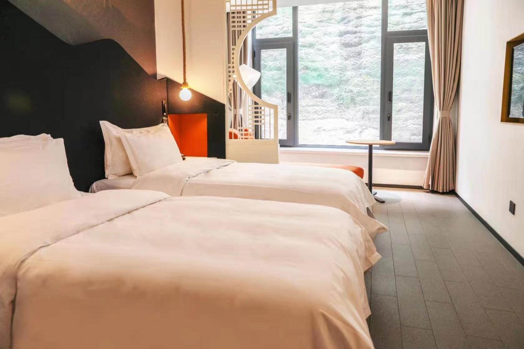 Jinshanling Great Wall Hotel 청더 외부 사진